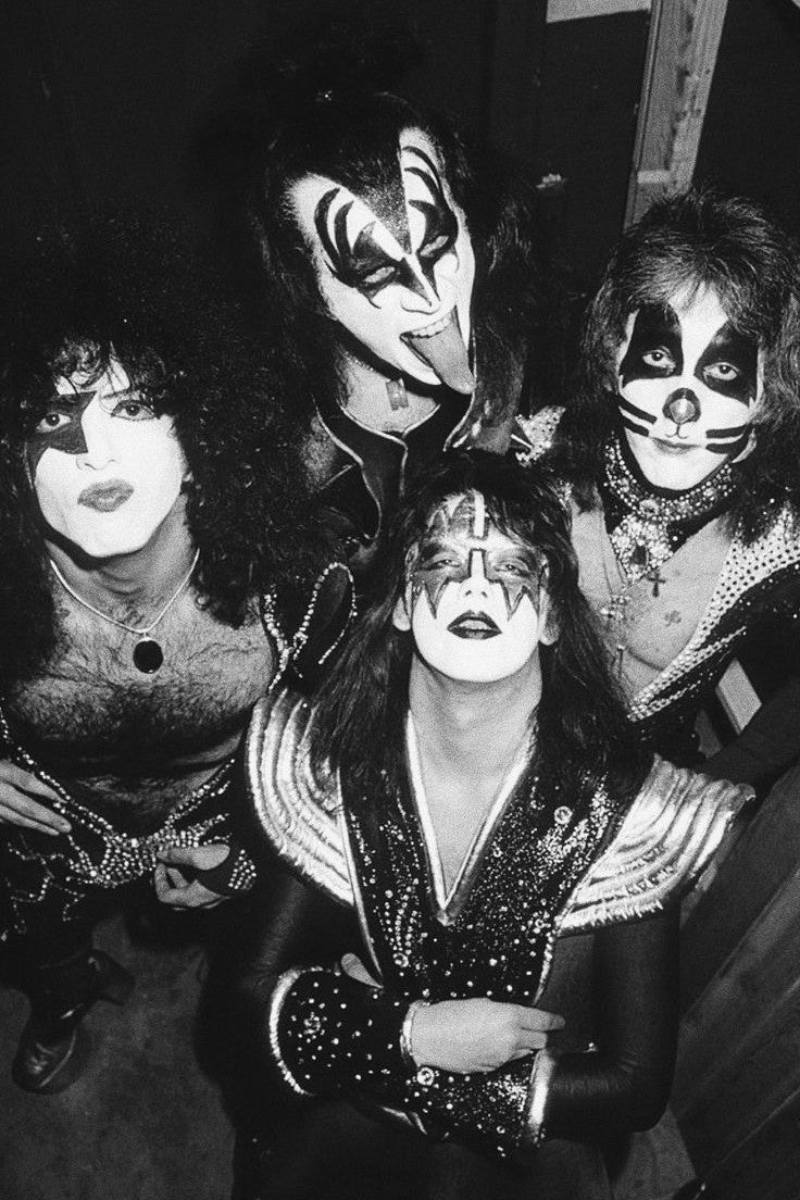 Kiss